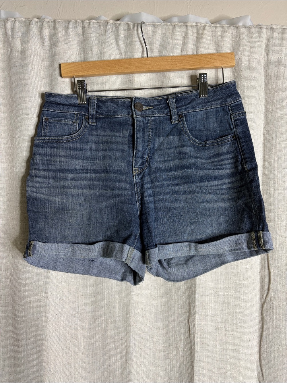 Time and Tru Dark Blue Rolled Cuff Denim Shorts